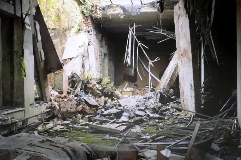 McMillans Chernobyl A2 Potpourri (112)